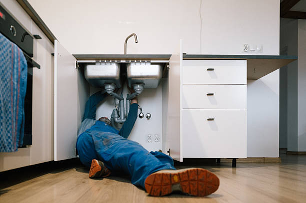 Professional Drain Cleaning technician working in West Van Lear, KY